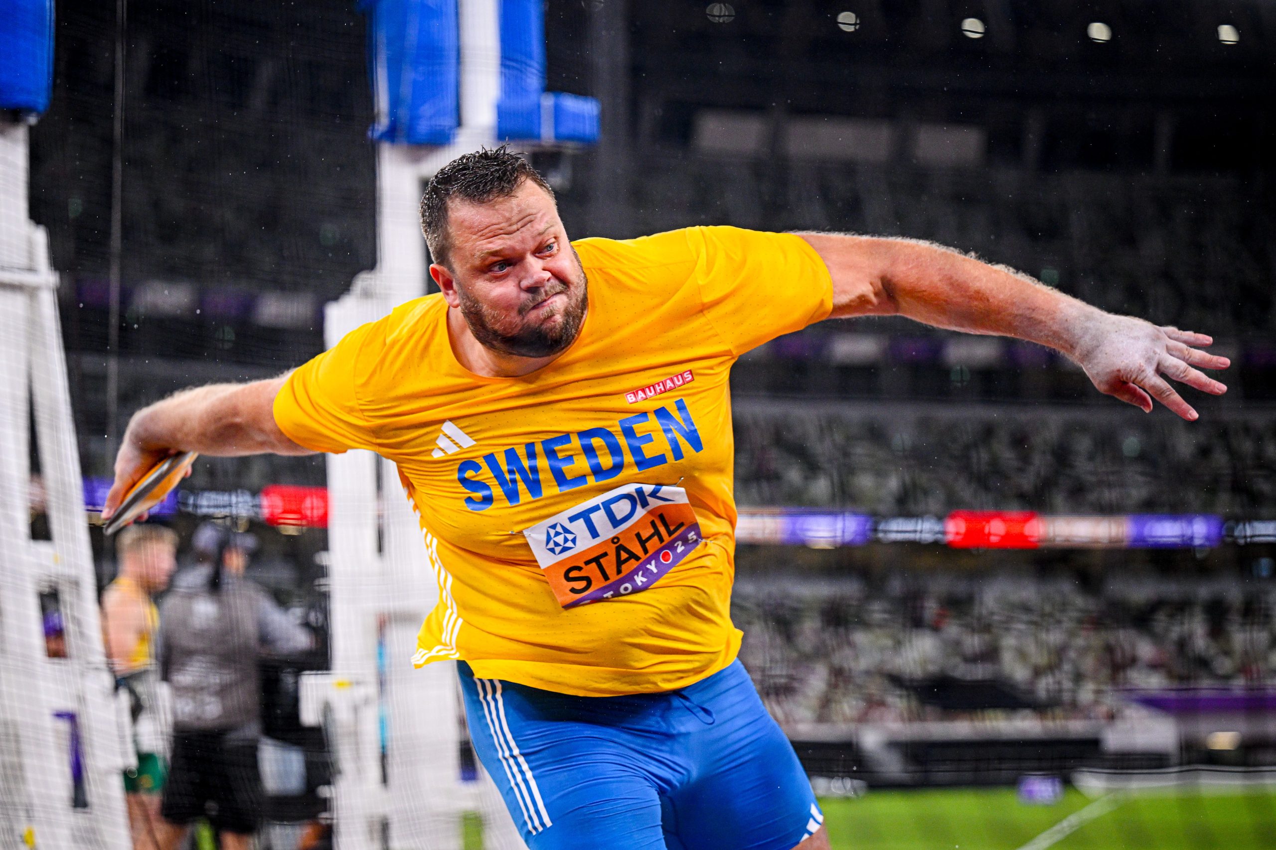 Day 9 - Stahl wins discus on a rain-hit concluding day